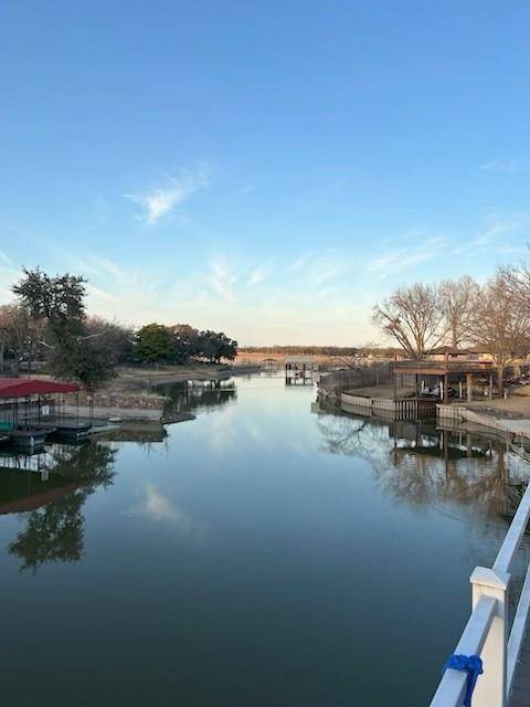 241 Timberlake Drive, Azle, TX 76020