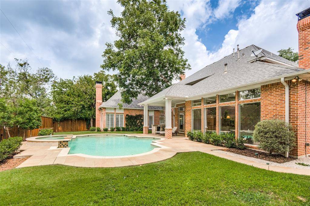 6022 Waggoner Drive, Dallas, TX 75230