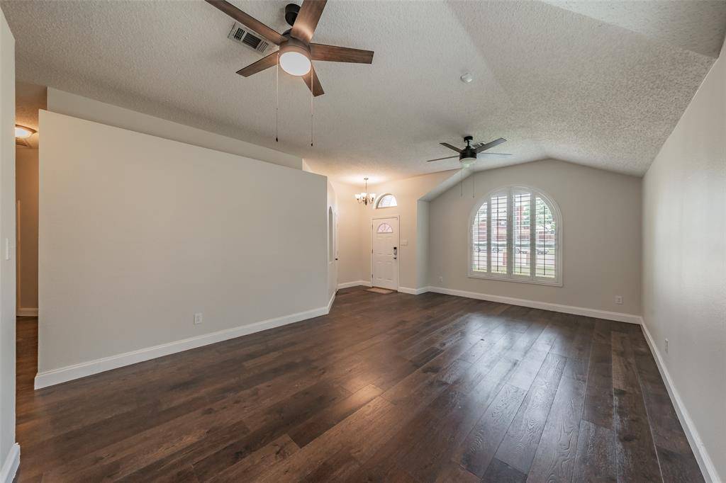 4809 Summit Circle, Flower Mound, TX 75028