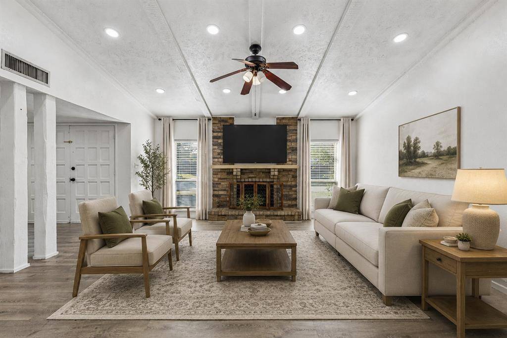 6403 Apache Court, Plano, TX 75023