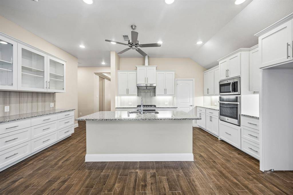 842 Mildren Lane, Fate, TX 75087