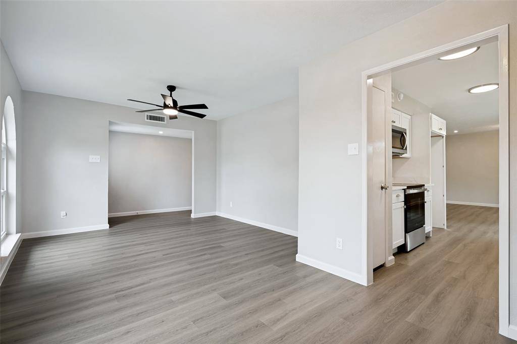 2909 Flagstone Drive, Garland, TX 75044