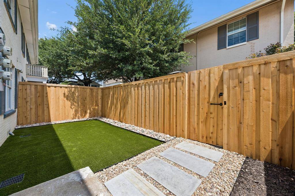 4729 Bradford Drive #4729A, Dallas, TX 75219