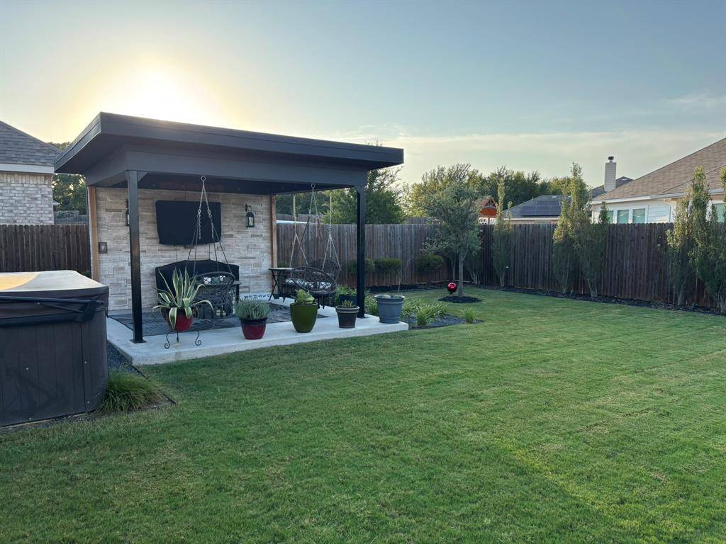 1453 Eagle Nest Drive, Pelican Bay, TX 76020