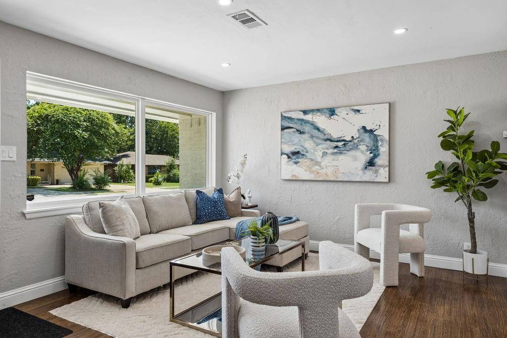 2637 Materhorn Drive, Dallas, TX 75228