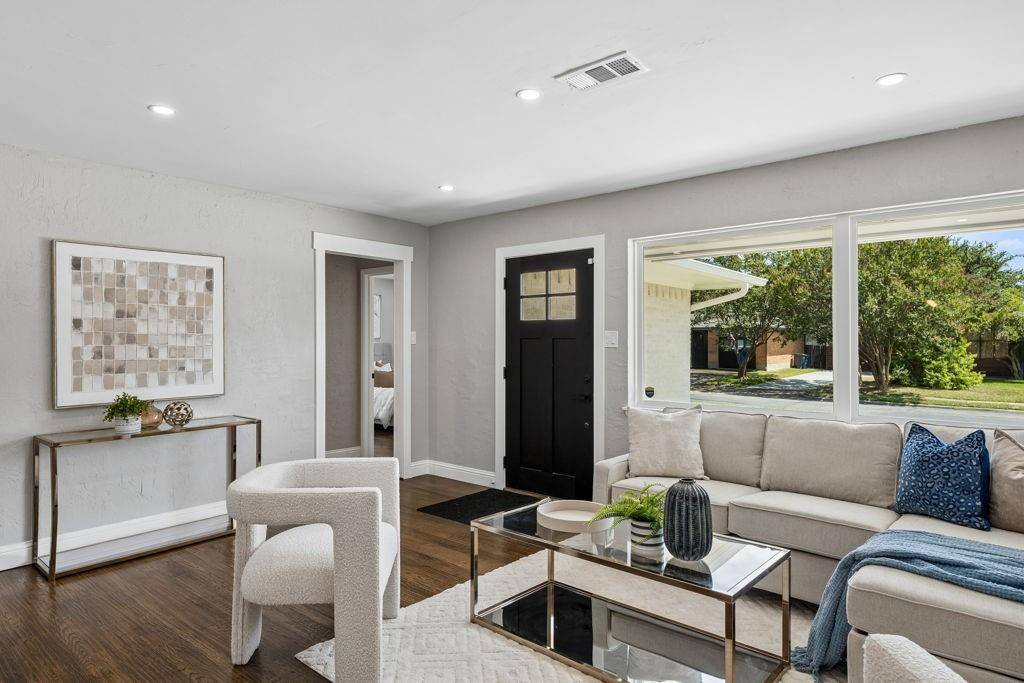 2637 Materhorn Drive, Dallas, TX 75228