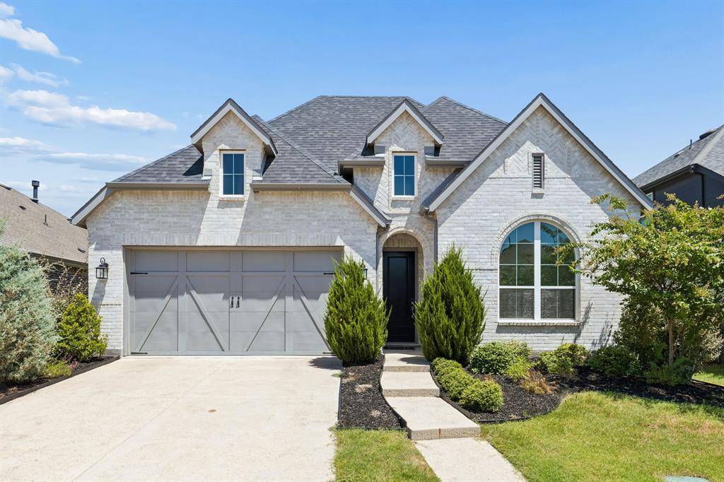 1616 Mcdougall Creek, Van Alstyne, TX 75495