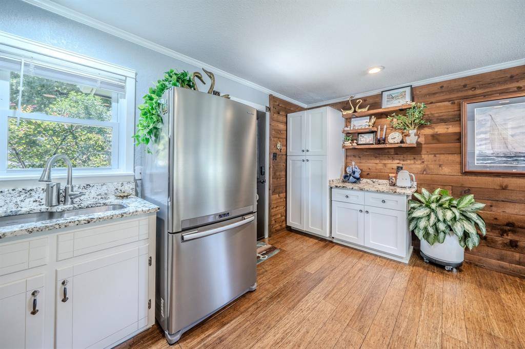 114 Baywood Boulevard, Mabank, TX 75156