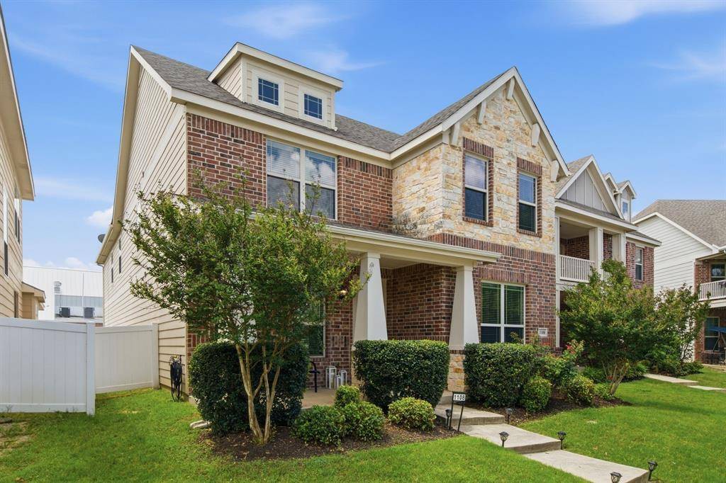 1108 Black Cherry Drive, Aubrey, TX 76227