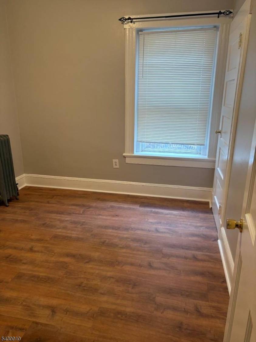 129 Cherry St, Elizabeth City, NJ 07202