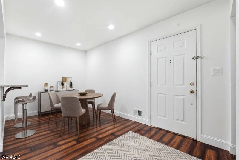 3413 Winder Dr, Bridgewater Twp., NJ 08807