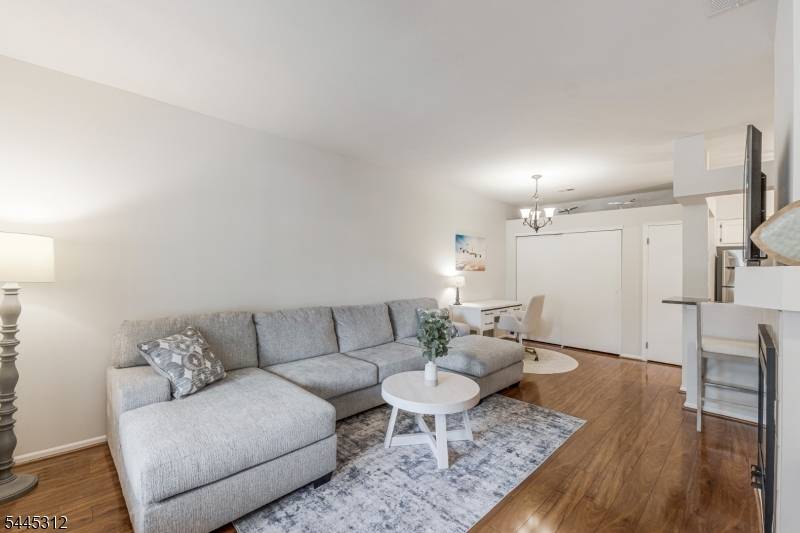 3 Wescott Road, Bedminster Twp., NJ 07921
