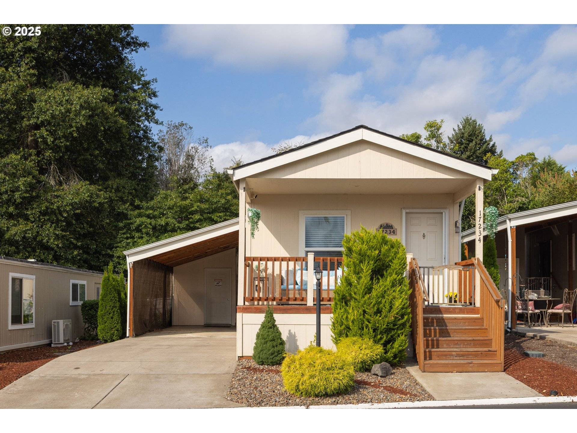 17234 SW ELDORADO DR, Portland, OR 97224
