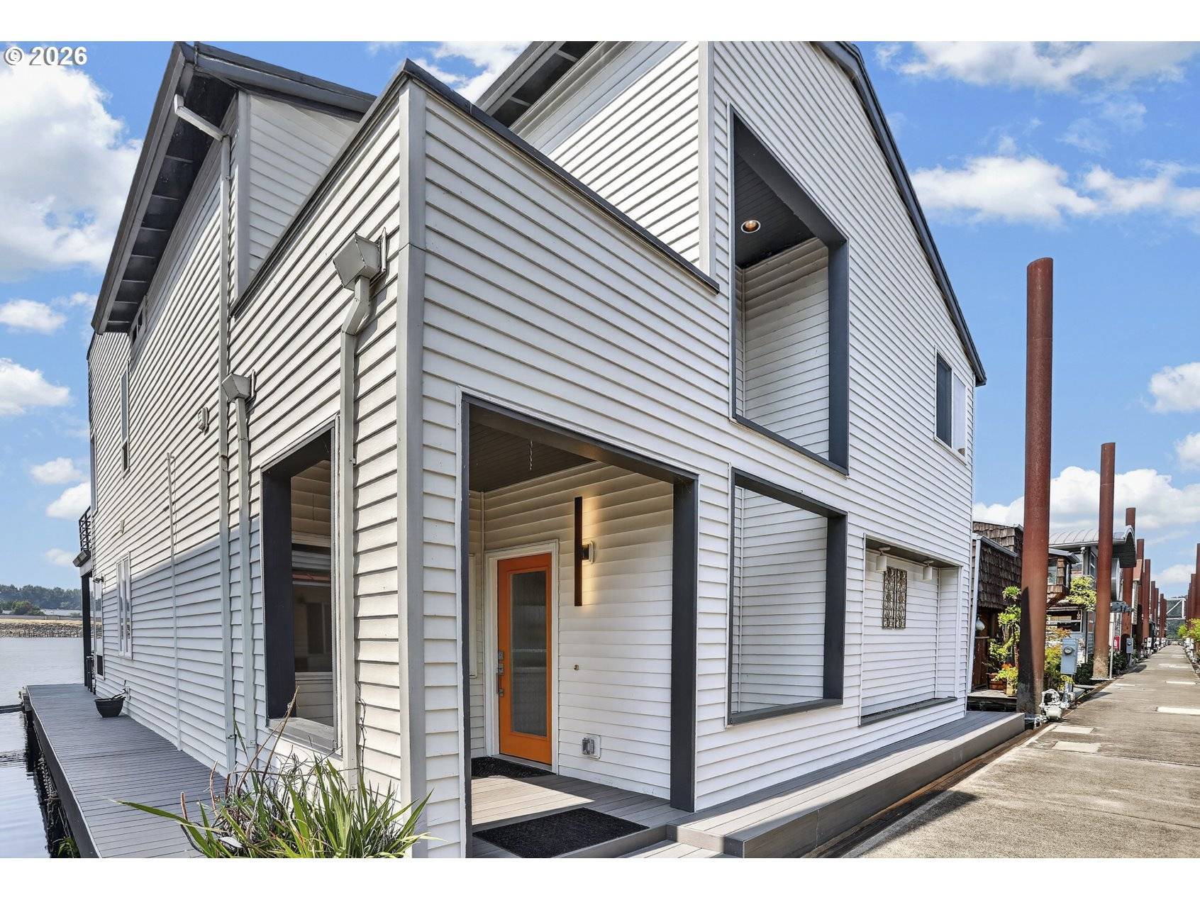 2630 N Hayden Island DR #19, Portland, OR 97217