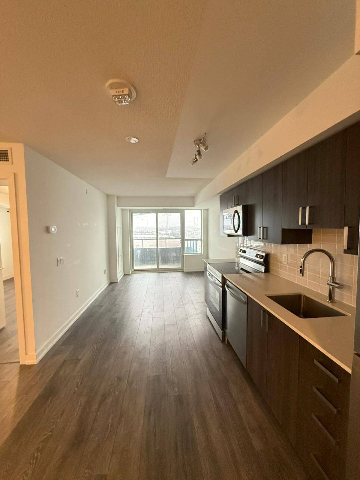 1455 Celebration DR #901, Pickering, ON L1W 1L8