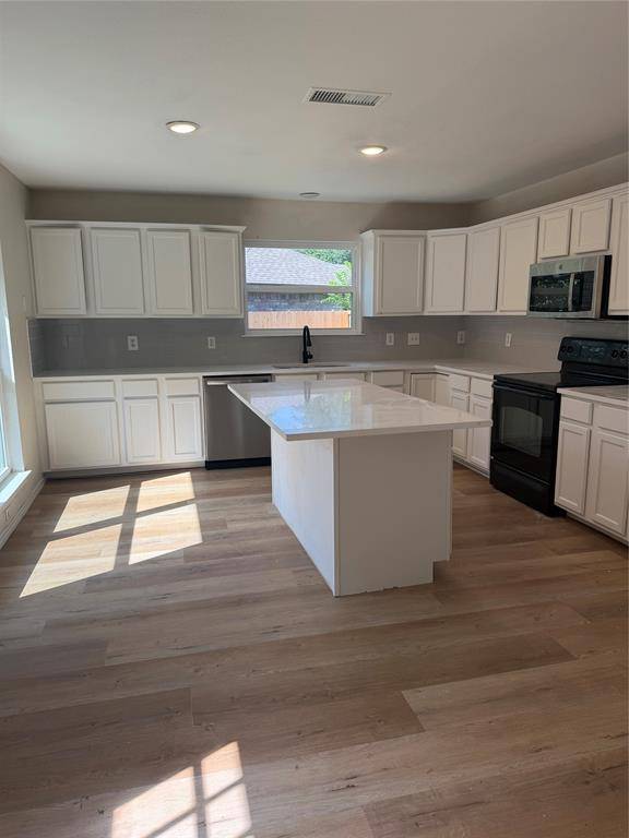 4707 Bernal Drive, Dallas, TX 75212
