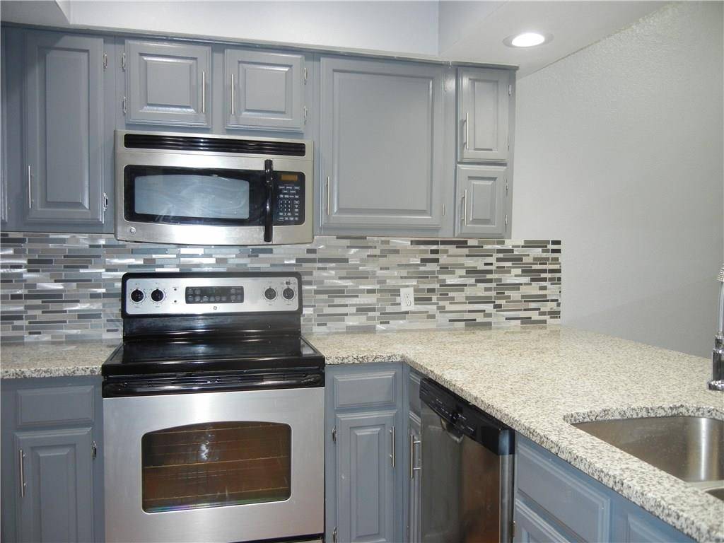 18240 Midway Road #105, Dallas, TX 75287