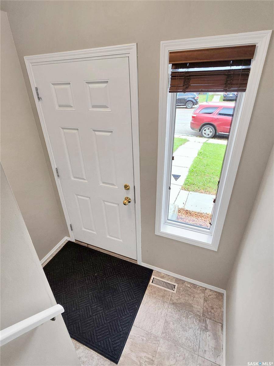 211 Hedley STREET, Saskatoon, SK S7N 1Z9