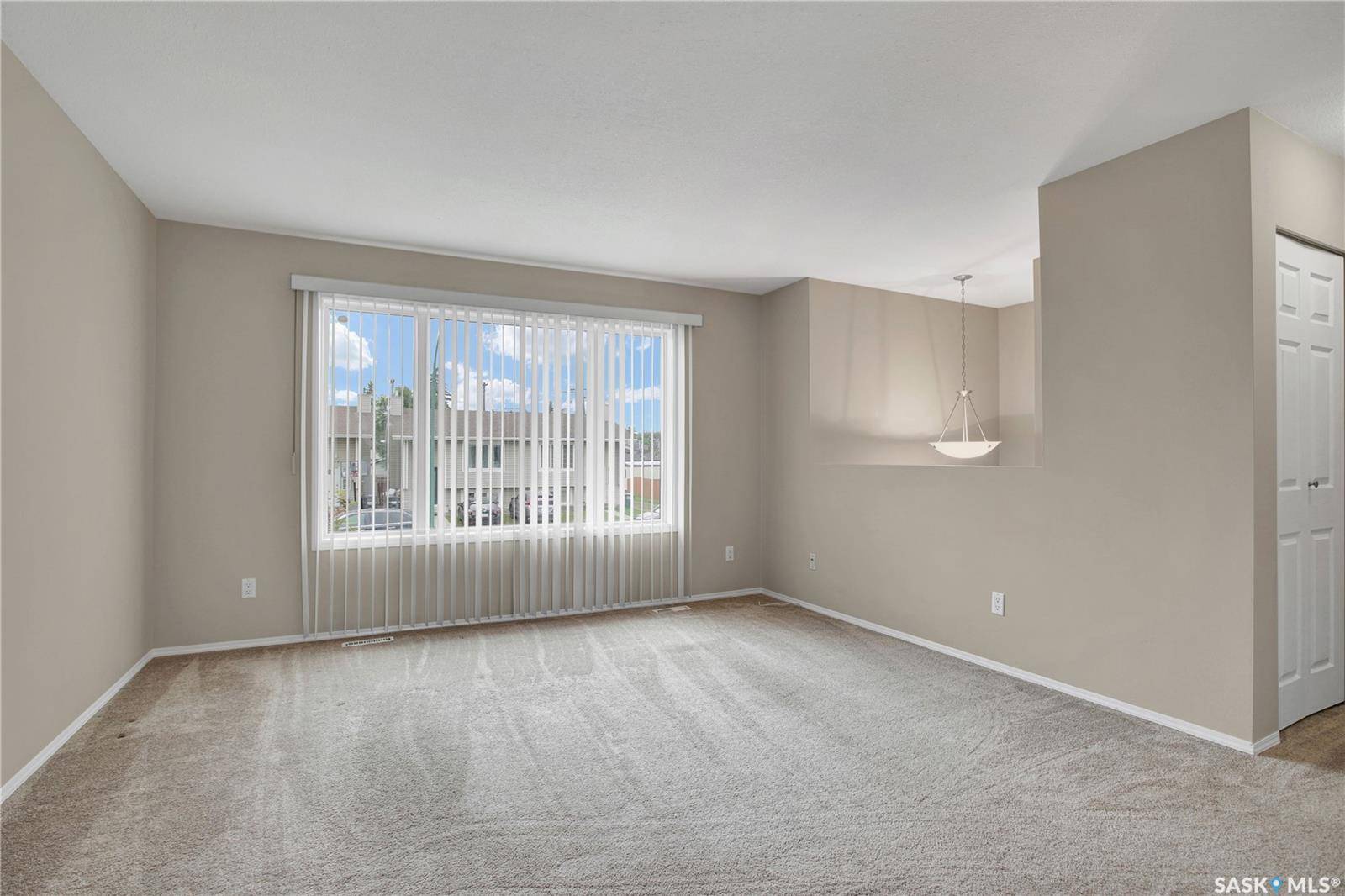 211 Hedley STREET, Saskatoon, SK S7N 1Z9