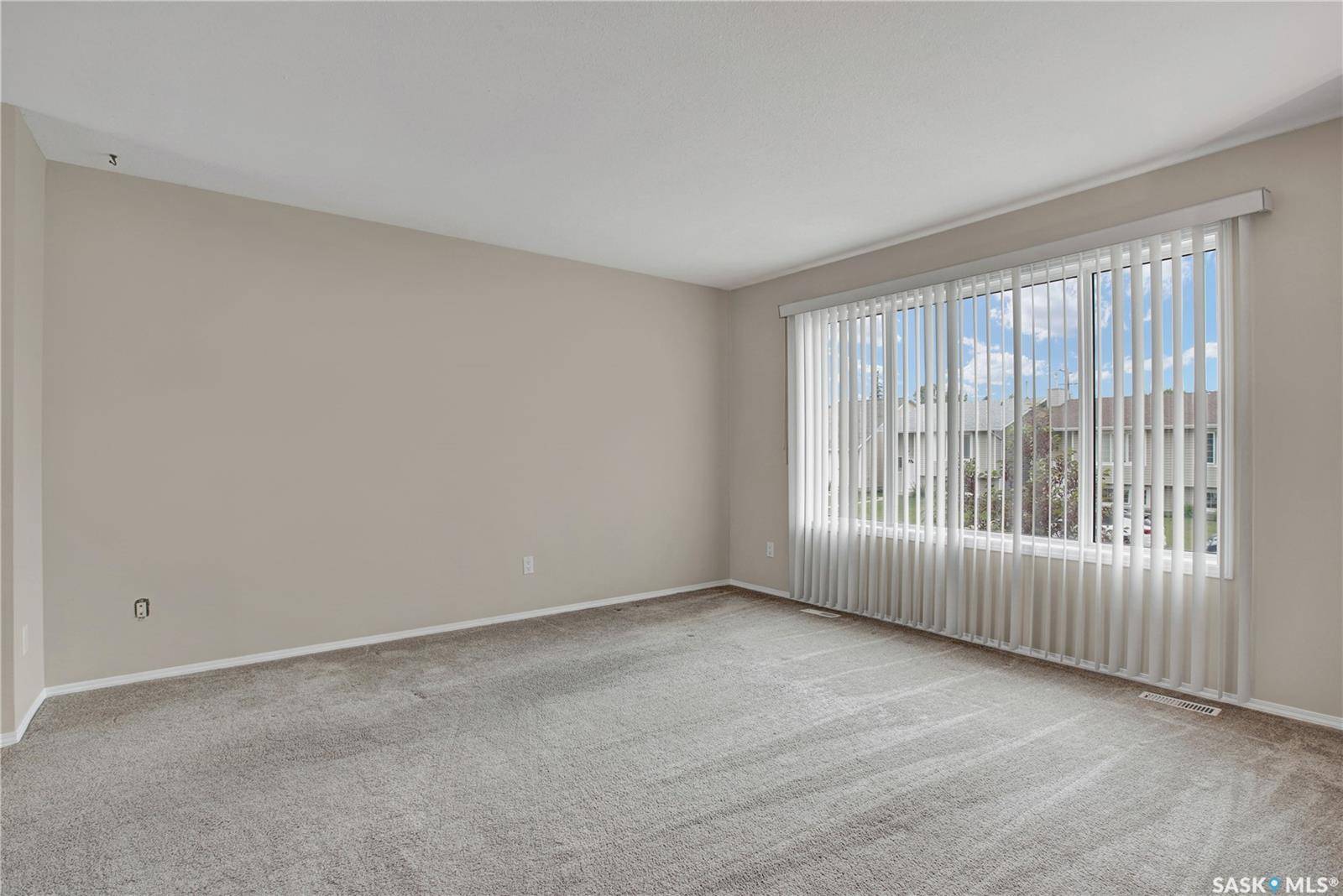 211 Hedley STREET, Saskatoon, SK S7N 1Z9
