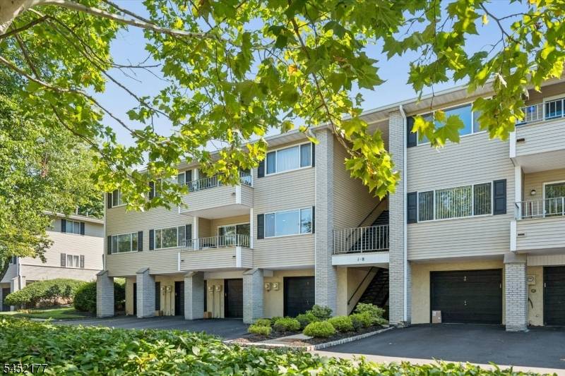 50-04 W Lindsley Road #4, Cedar Grove Twp., NJ 07009