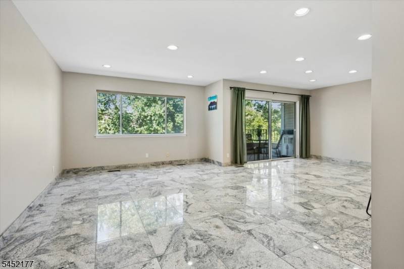50-04 W Lindsley Road #4, Cedar Grove Twp., NJ 07009