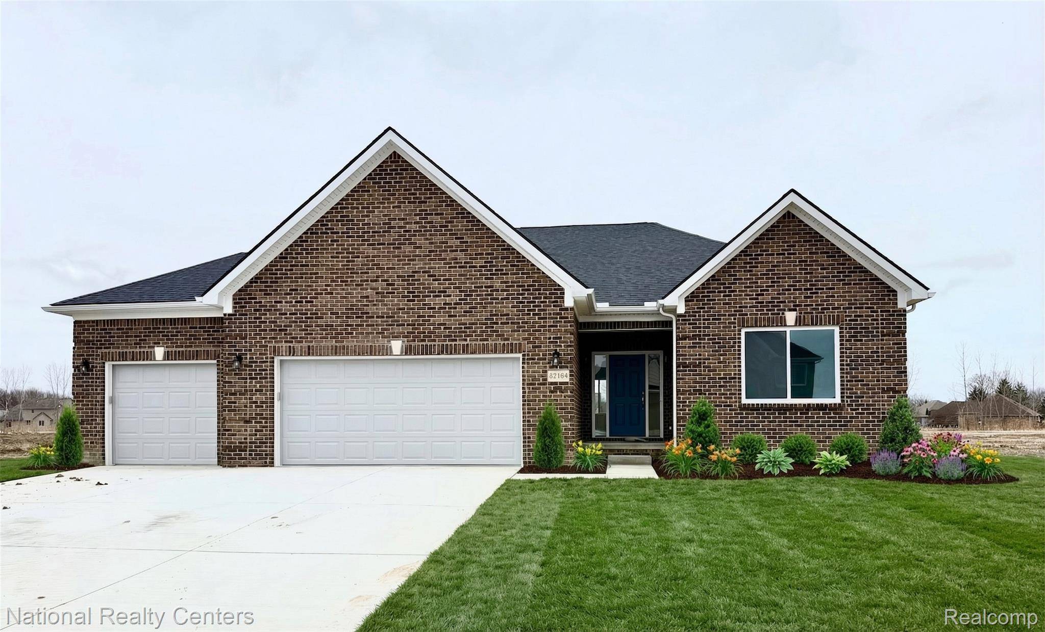 53207 Woodland MDWS, Chesterfield Township, MI 48047