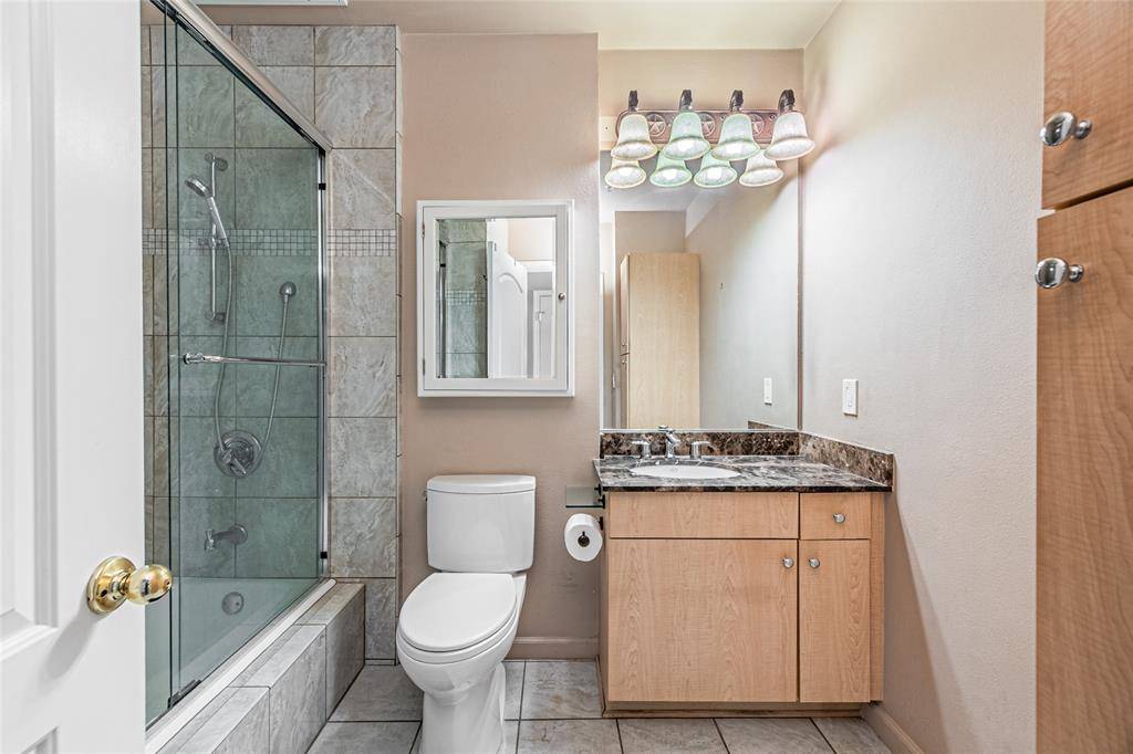 3225 Turtle Creek Boulevard #1040, Dallas, TX 75219