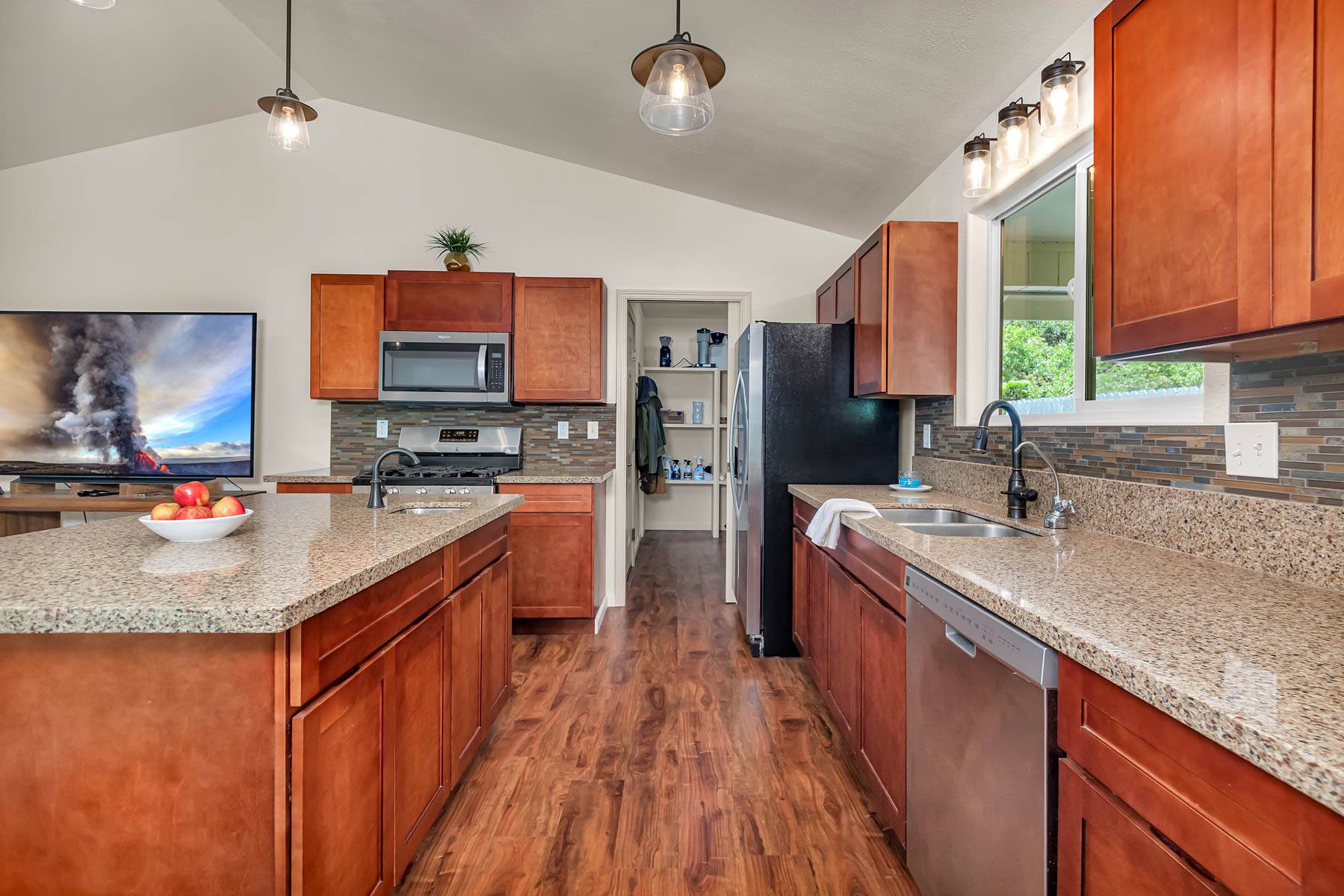 19-3150 MAMAKI LN, Volcano, HI 96785