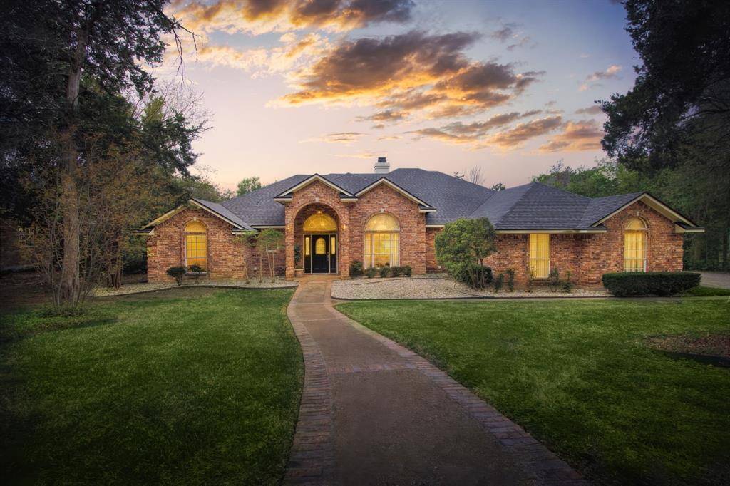 13 Timber Ridge Trail, Lorena, TX 76655