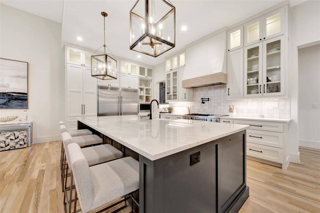508 Spyglass Court, Heath, TX 75032