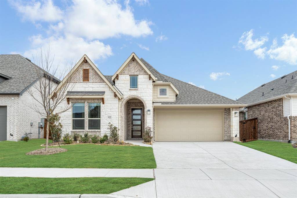 1025 Bearing Street, Royse City, TX 75189