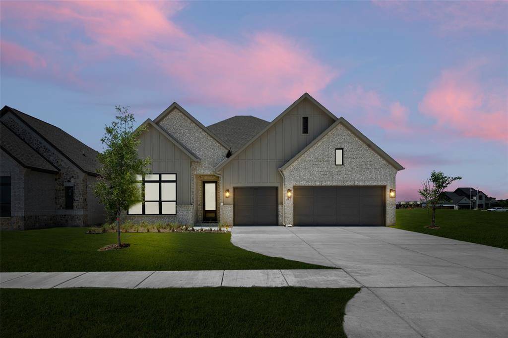 317 Fire Blade Drive, Aledo, TX 76008