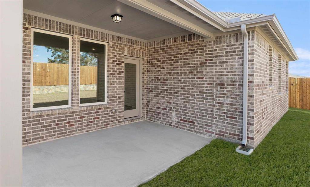 2205 Washington Street, Princeton, TX 75407
