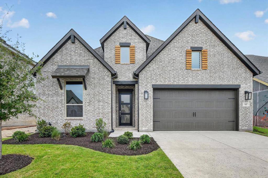 948 Schuberts Road, Fort Worth, TX 76247