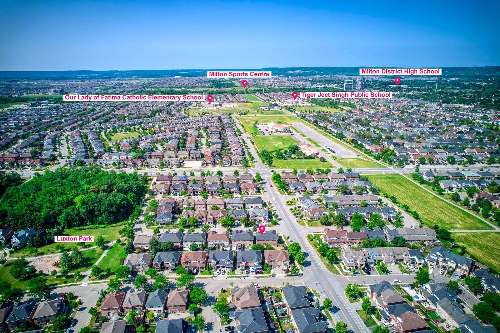 916 McNair CIR, Milton, ON L9T 6Y5