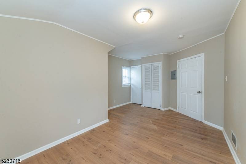 73 W Tremont Ter #2, Irvington Twp., NJ 07111