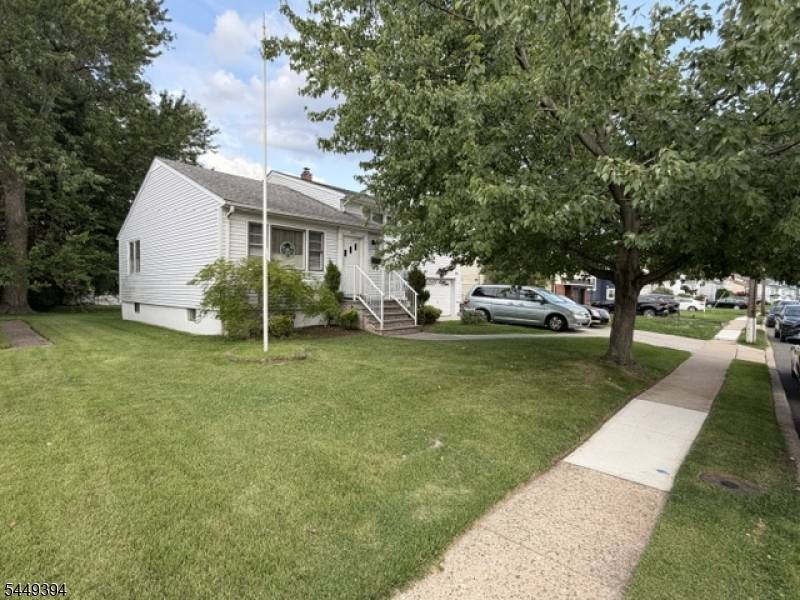 937 Douglas Terrace, Union Twp., NJ 07083