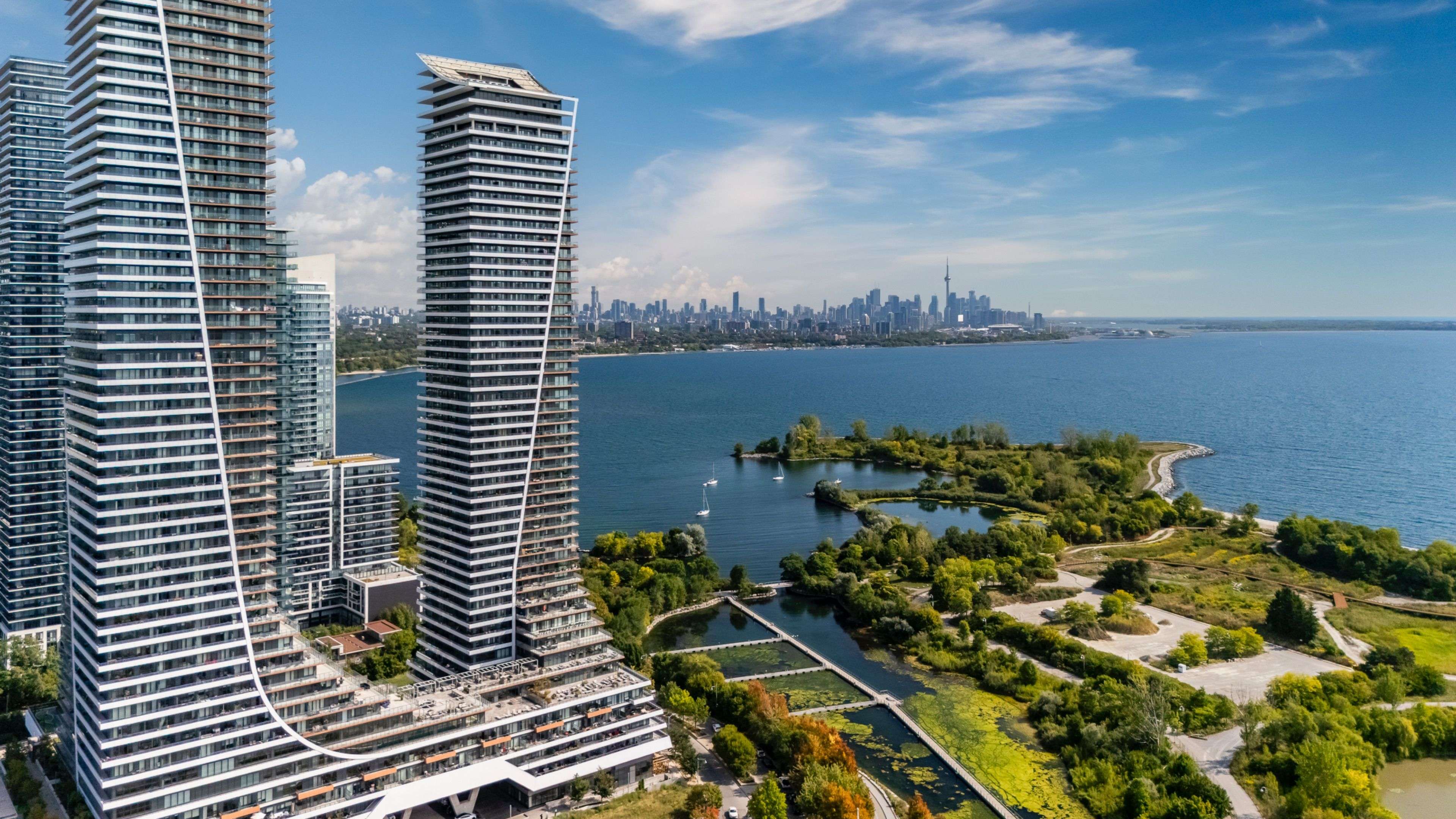 30 Shore Breeze DR #2019, Toronto W06, ON M8V 0J1