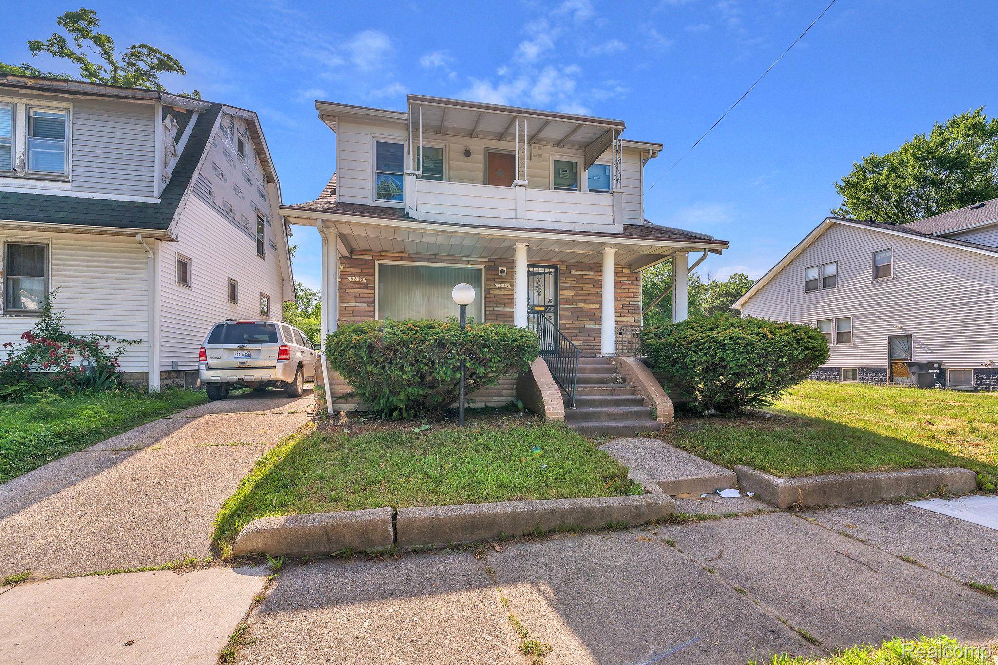 8343 American ST, Detroit, MI 48204