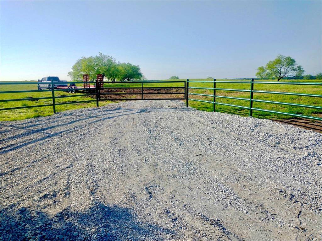 6 ac. Tract 3 LCR 131, Mount Calm, TX 76673
