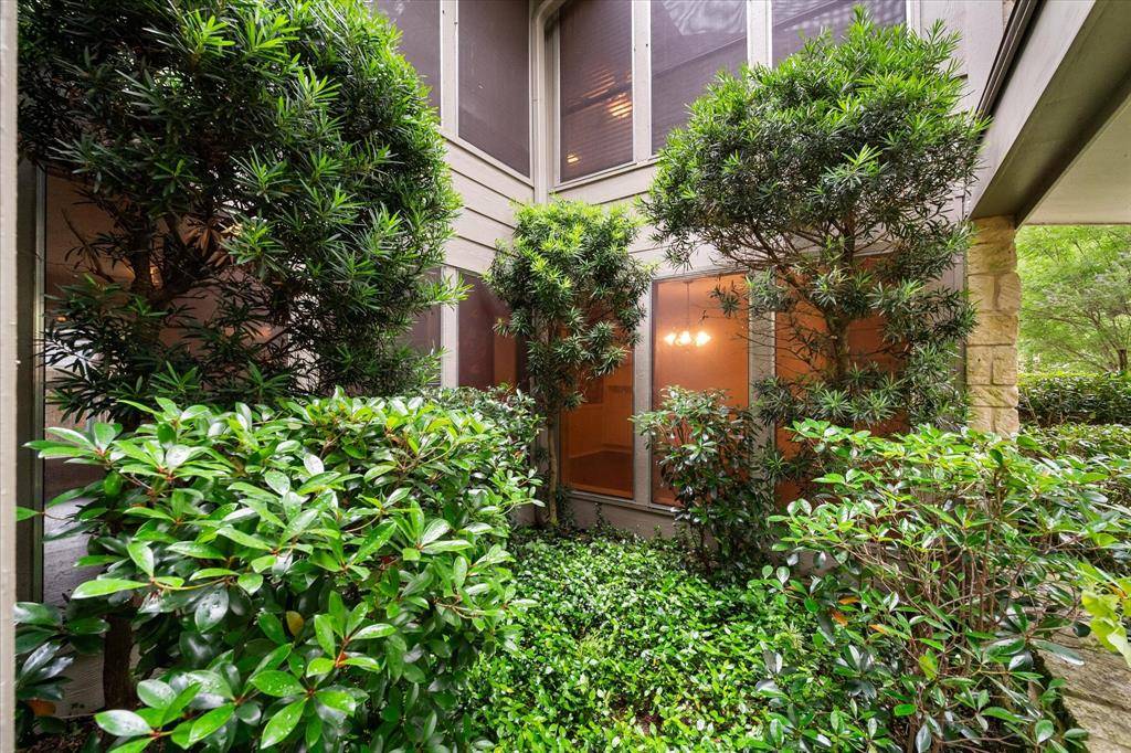 1235 Lexington Square, Corsicana, TX 75110
