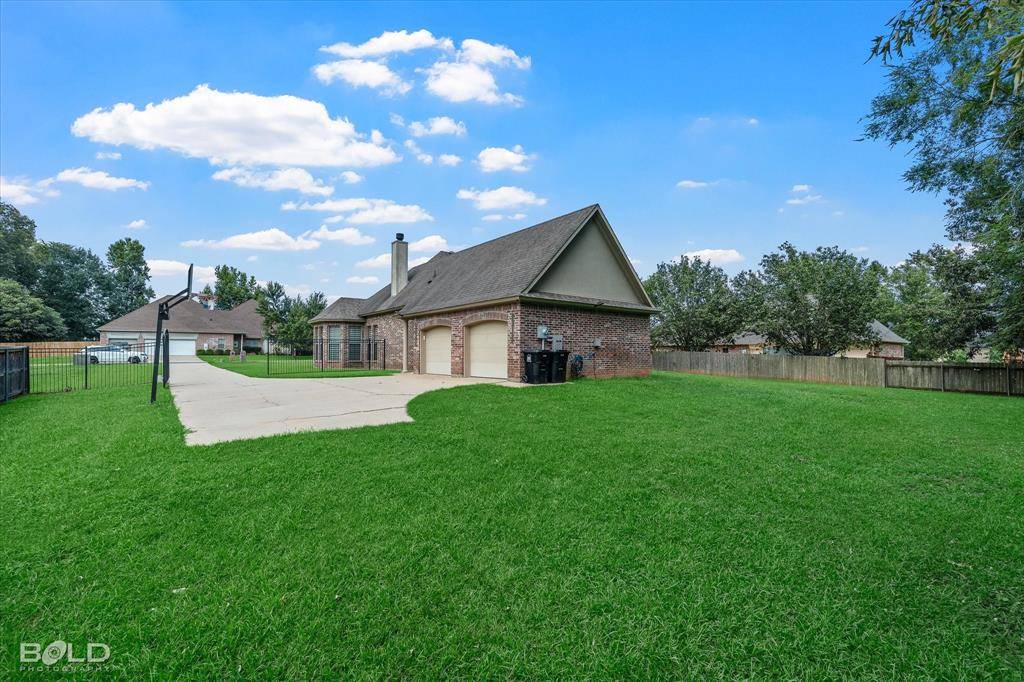 2220 Forest Hills Boulevard, Haughton, LA 71037