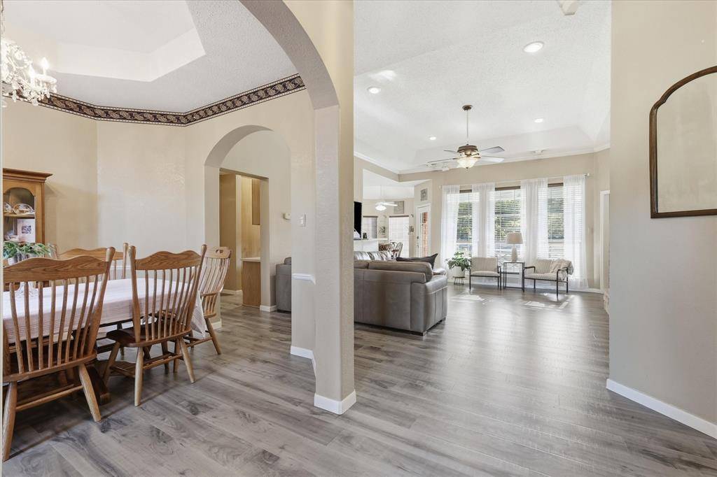 510 Saralvo Road, Midlothian, TX 76065