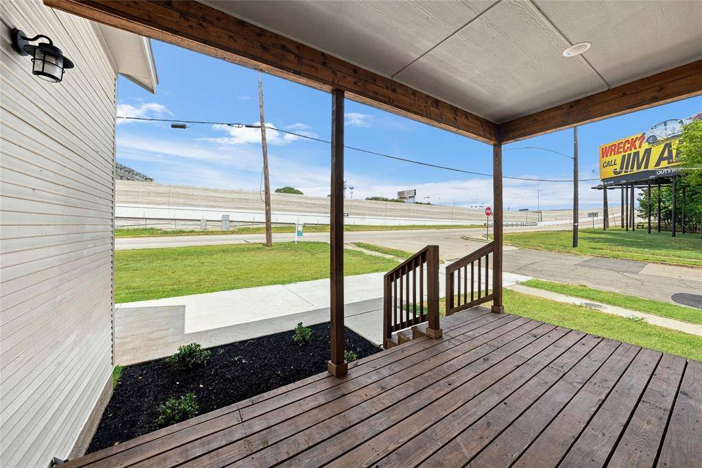1022 E 9th Street, Dallas, TX 75203