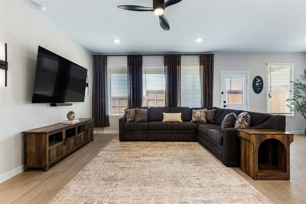 5110 Sagerun Drive, Princeton, TX 75407