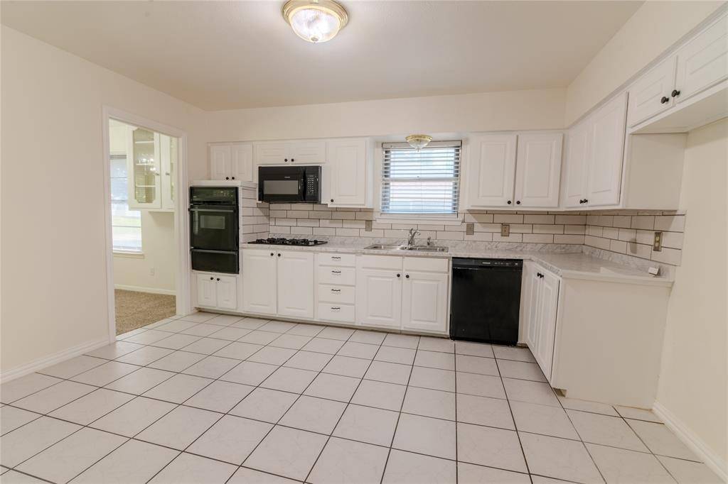 8017 Woodhue Road, Dallas, TX 75228