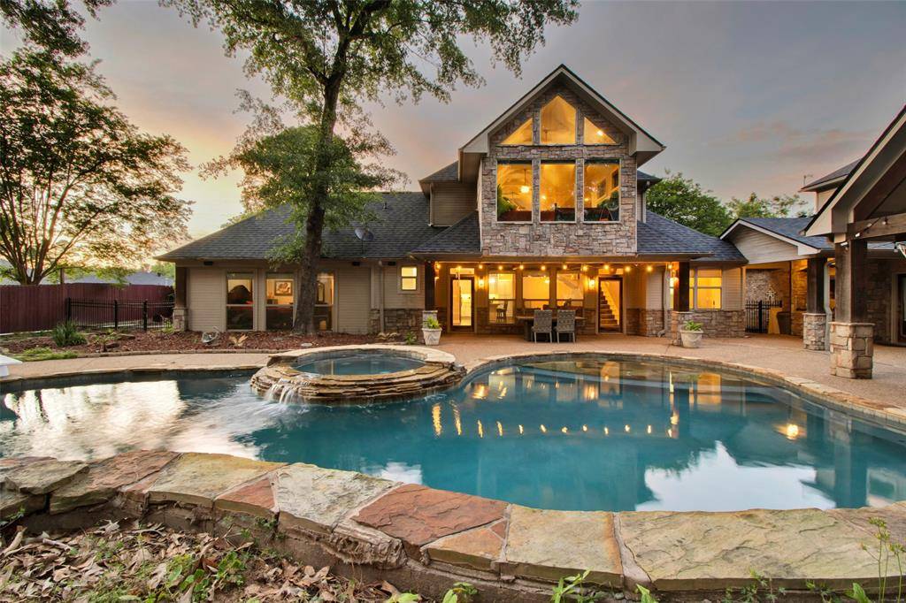 3815 Holly Ridge Drive, Longview, TX 75605