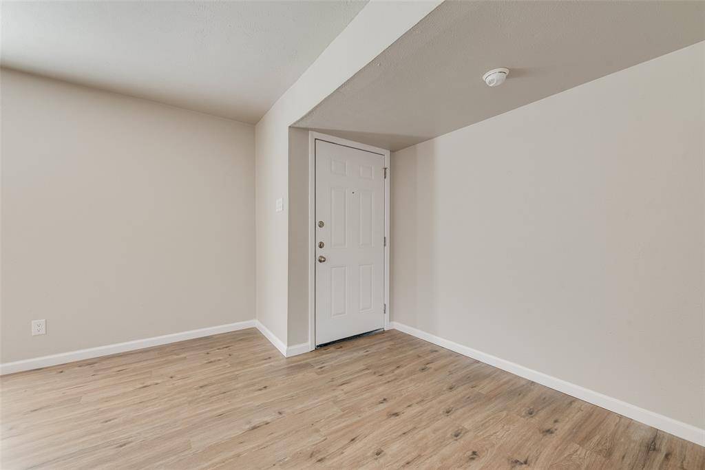 5903 Mimosa Lane, Rowlett, TX 75089