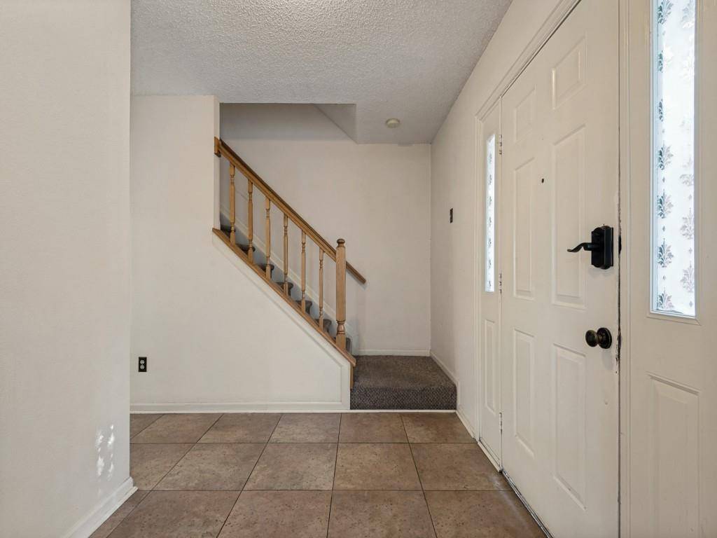 606 Berkley Drive, Grapevine, TX 76051
